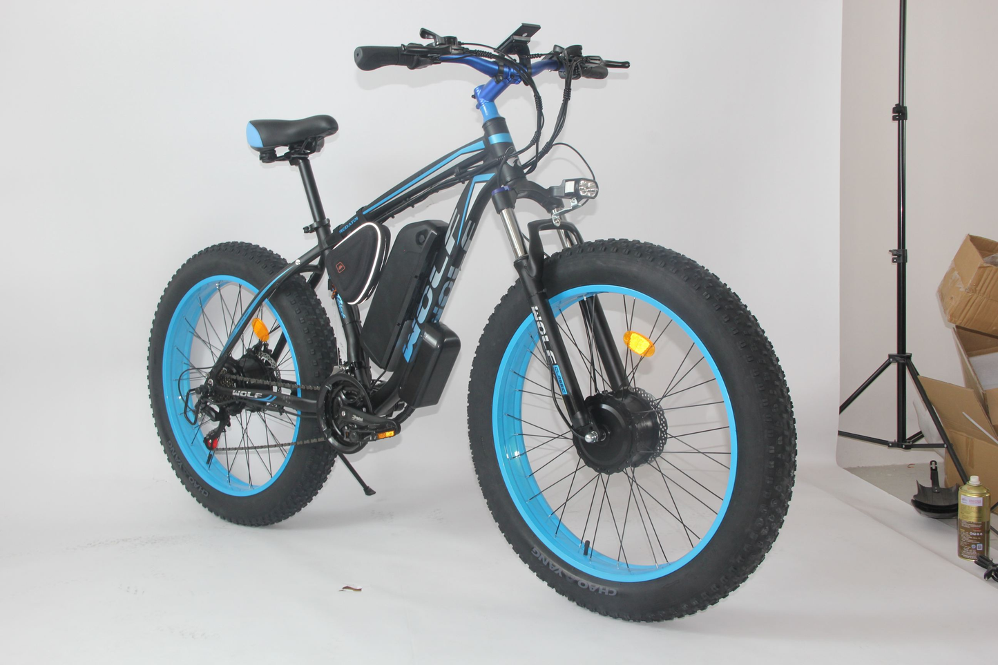 SOLD OUT!!! Wolf Predator Fat Tyre Dual Motor E-Mountain Bike - 2000w,20Ah Samsung battery,(Blue/Black)