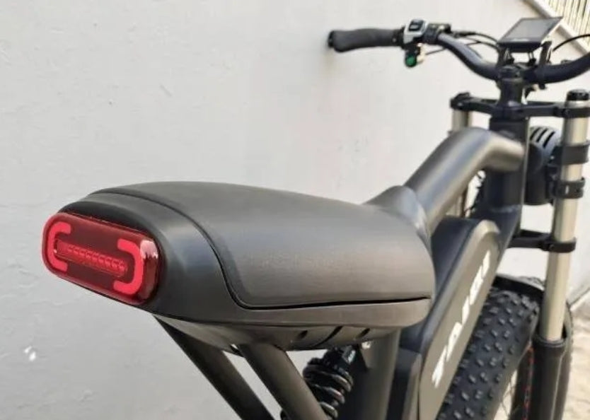 TAIQI XT600 Scrambler Motorbike Style E-bike - 500w (Green)