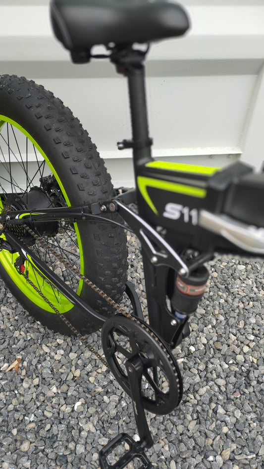 Sold SMLRO S11F fat tyre folding Ebike. 1000w 48v 15Ah.Ex-Display